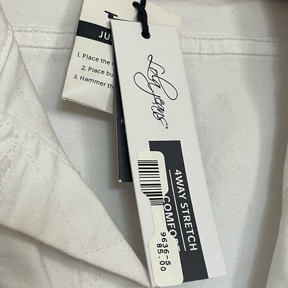 🇨🇦 NWT Lola jeans white jacket size small - Picture 3 of 9